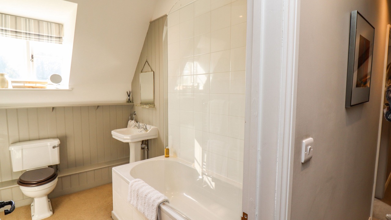 Photo of Bathroom in Chedworth