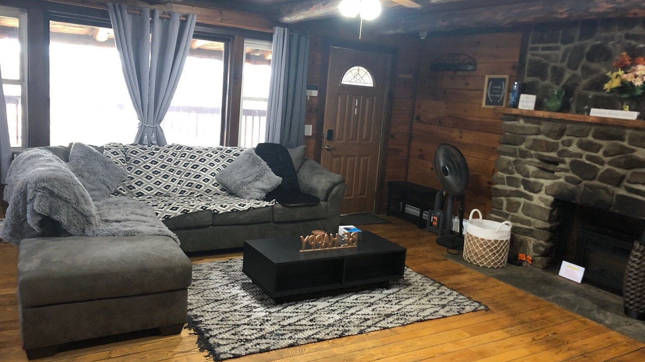 Photo of Livingroom in Circleville