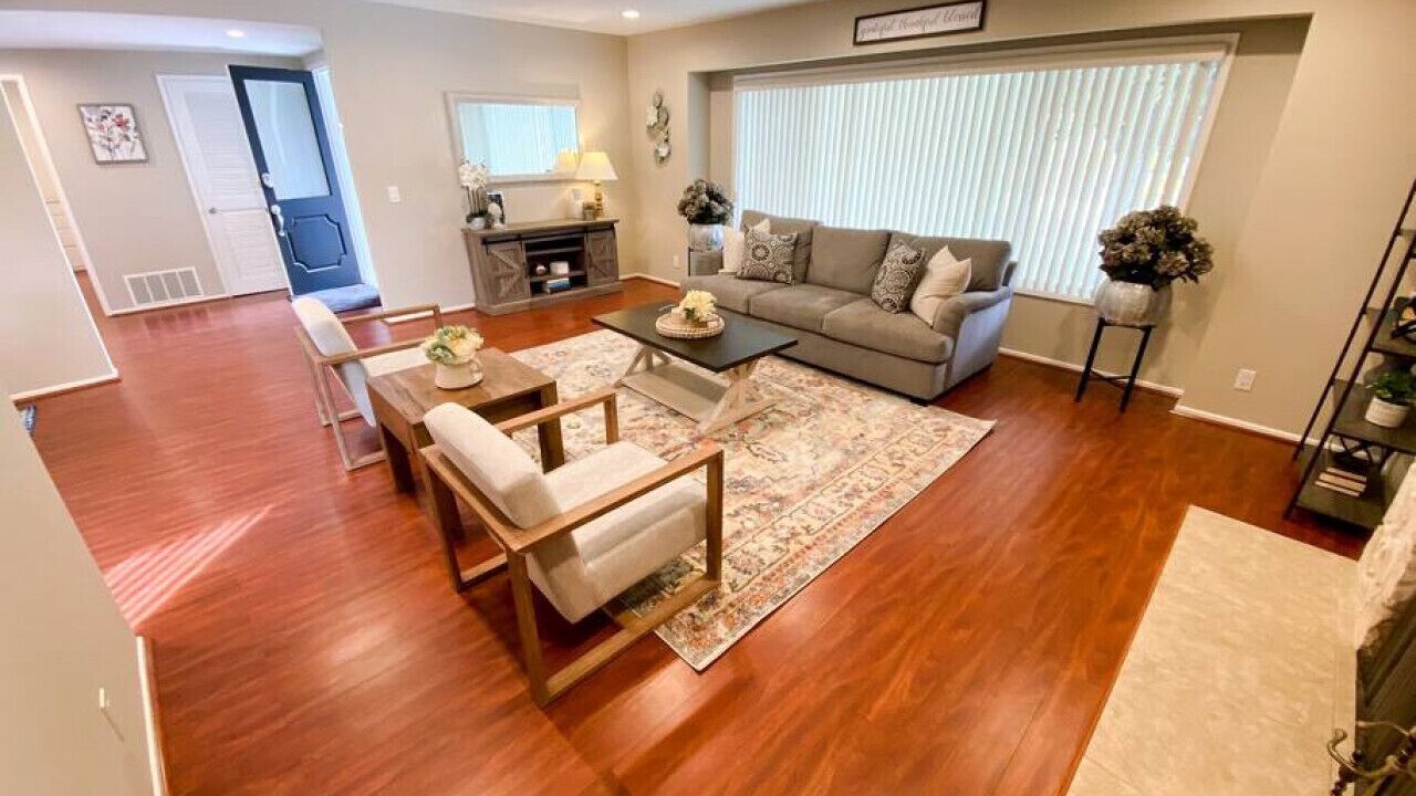 Photo of Livingroom in Greenbriar
