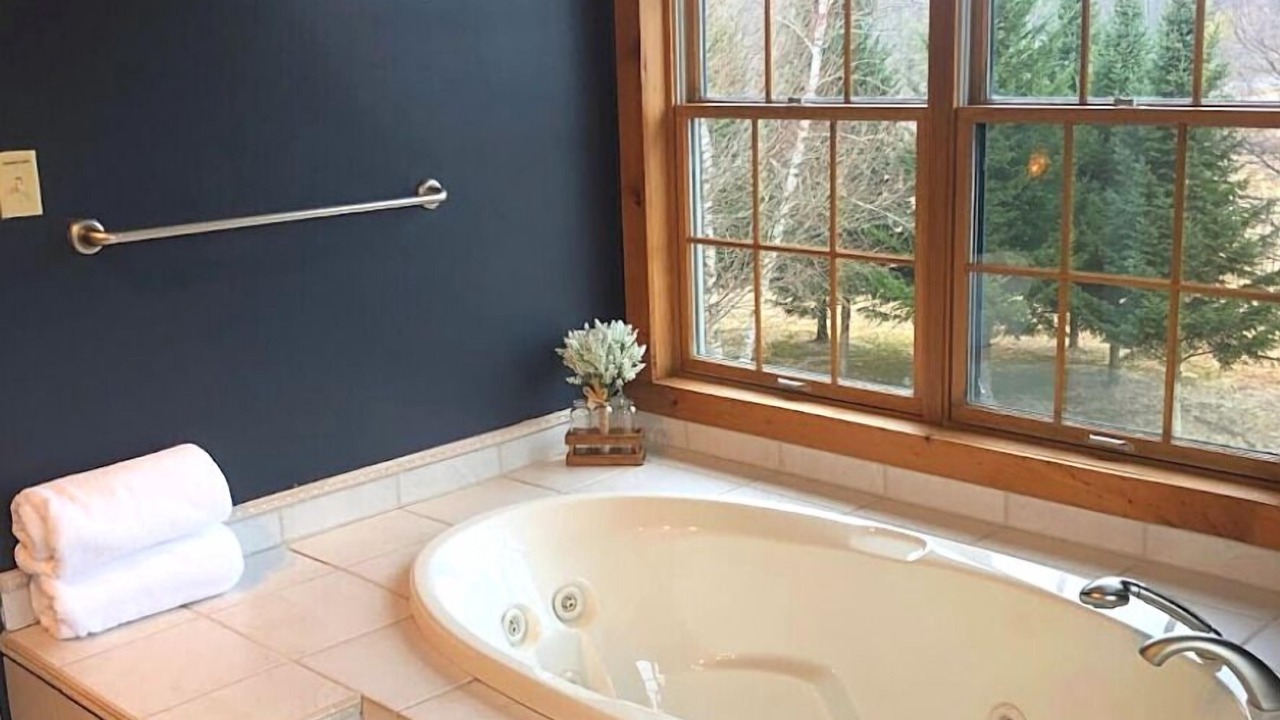 Photo of Bathroom in Broadalbin