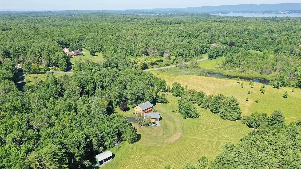 Photo of Outdoor in Broadalbin