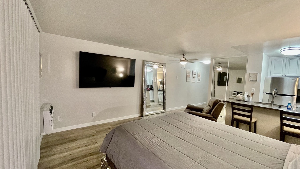 Photo of Bedroom in Rampart Village
