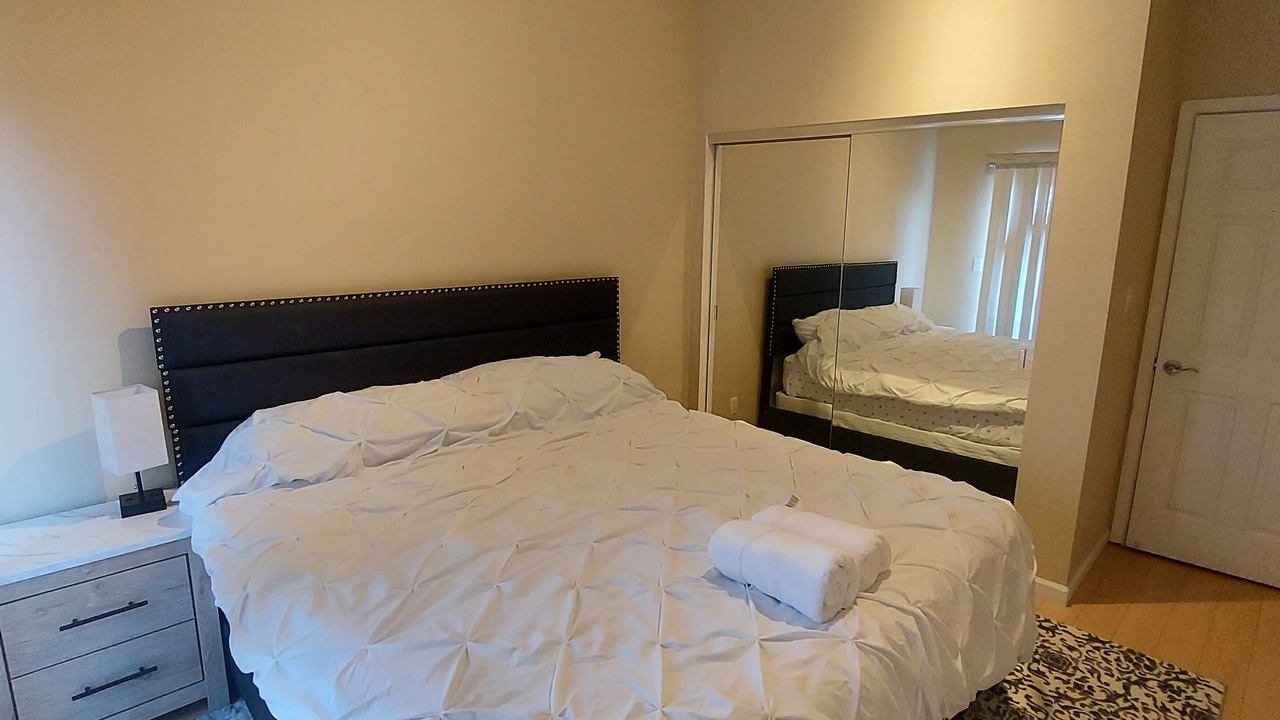 Photo of Bedroom in Daly City
