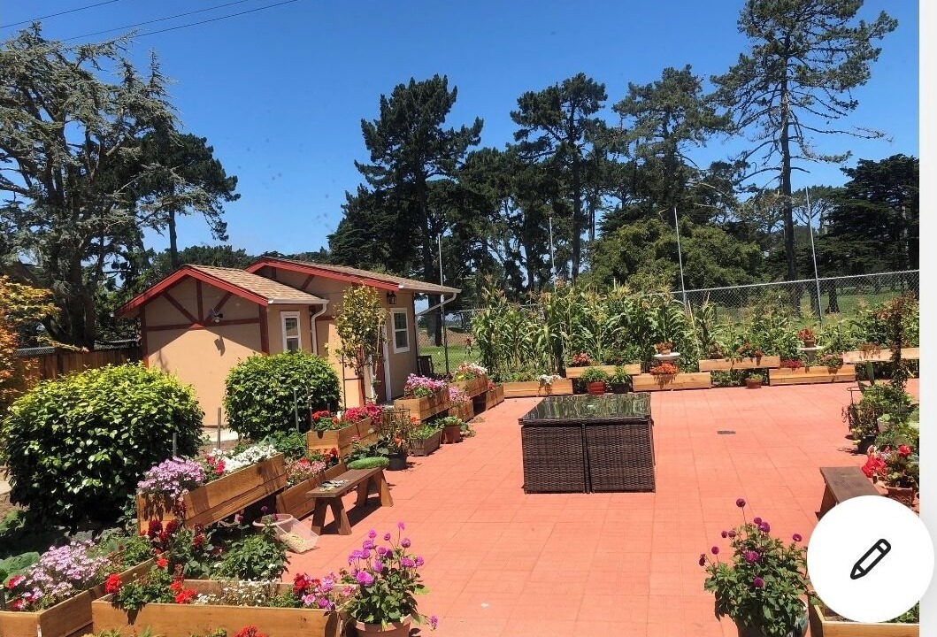 Photo of Outdoor in Broadmoor