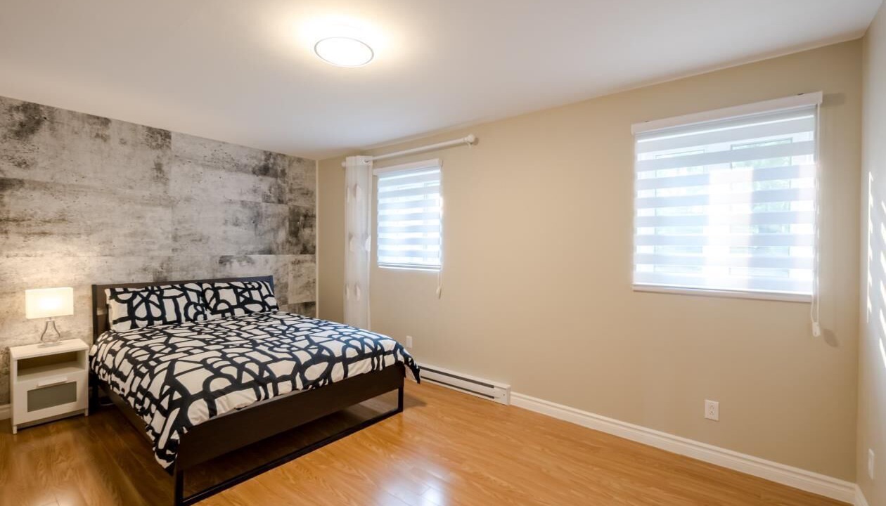 Photo of Bedroom in McMasterville