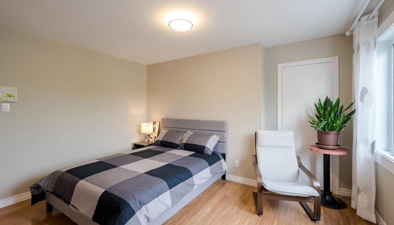 Photo of Bedroom in McMasterville