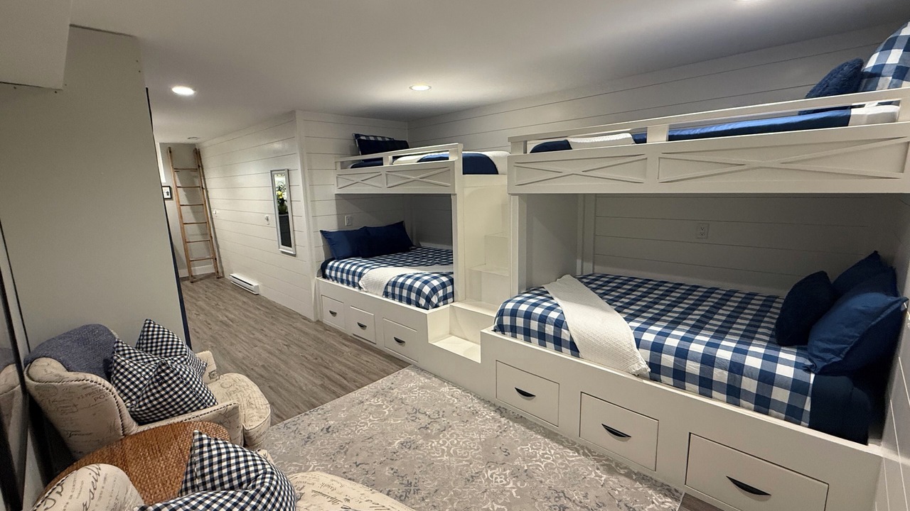 Photo of Bedroom in Metchosin