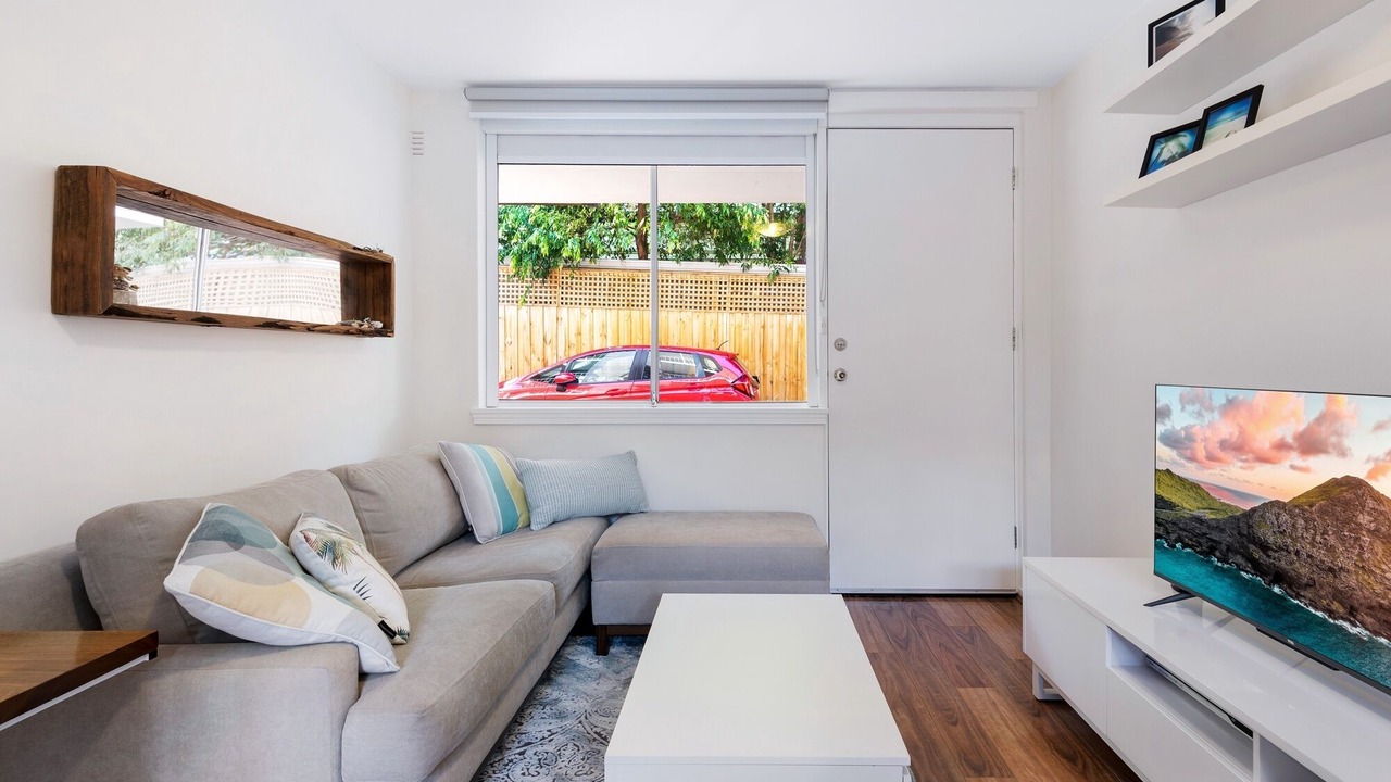 Photo of Livingroom in St Kilda
