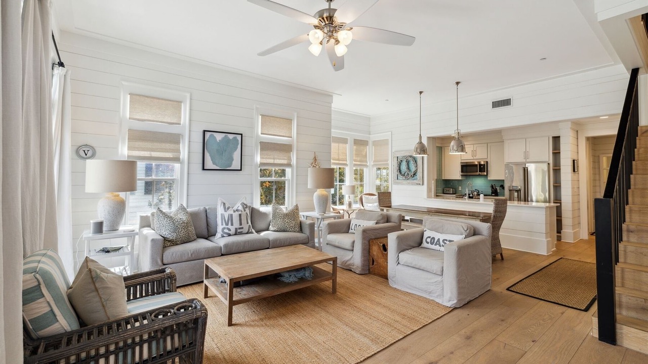 Photo of Livingroom in Beach District