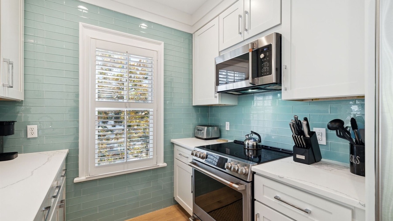 Photo of Kitchen in Beach District