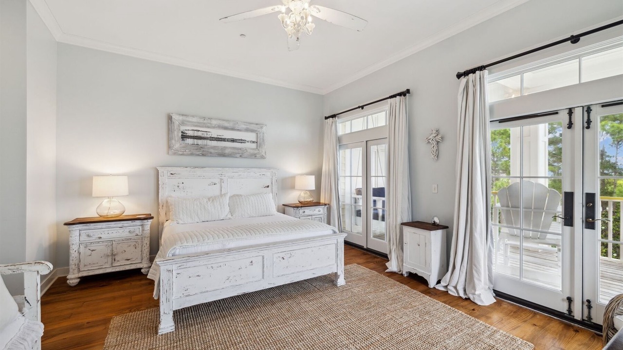 Photo of Bedroom in Beach District