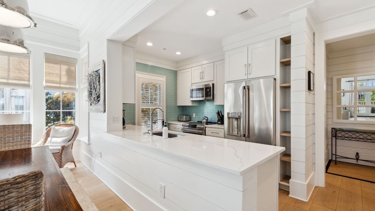 Photo of Kitchen in Beach District