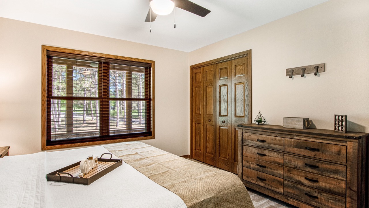 Photo of Bedroom in Arkdale