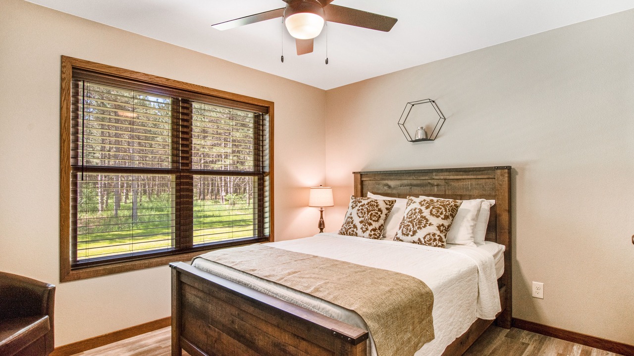 Photo of Bedroom in Arkdale