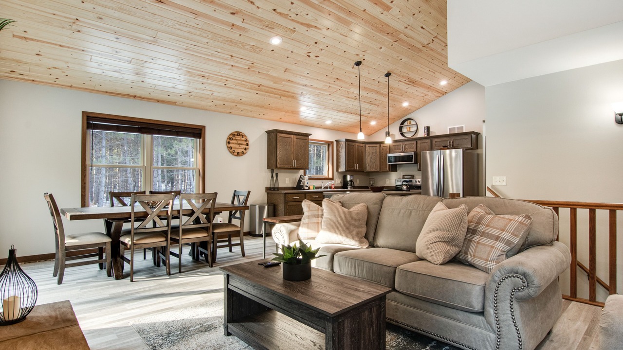 Photo of Livingroom in Arkdale