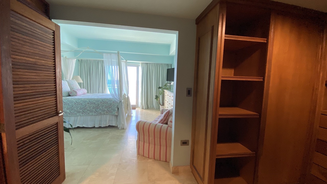 Photo of Bedroom in Maho