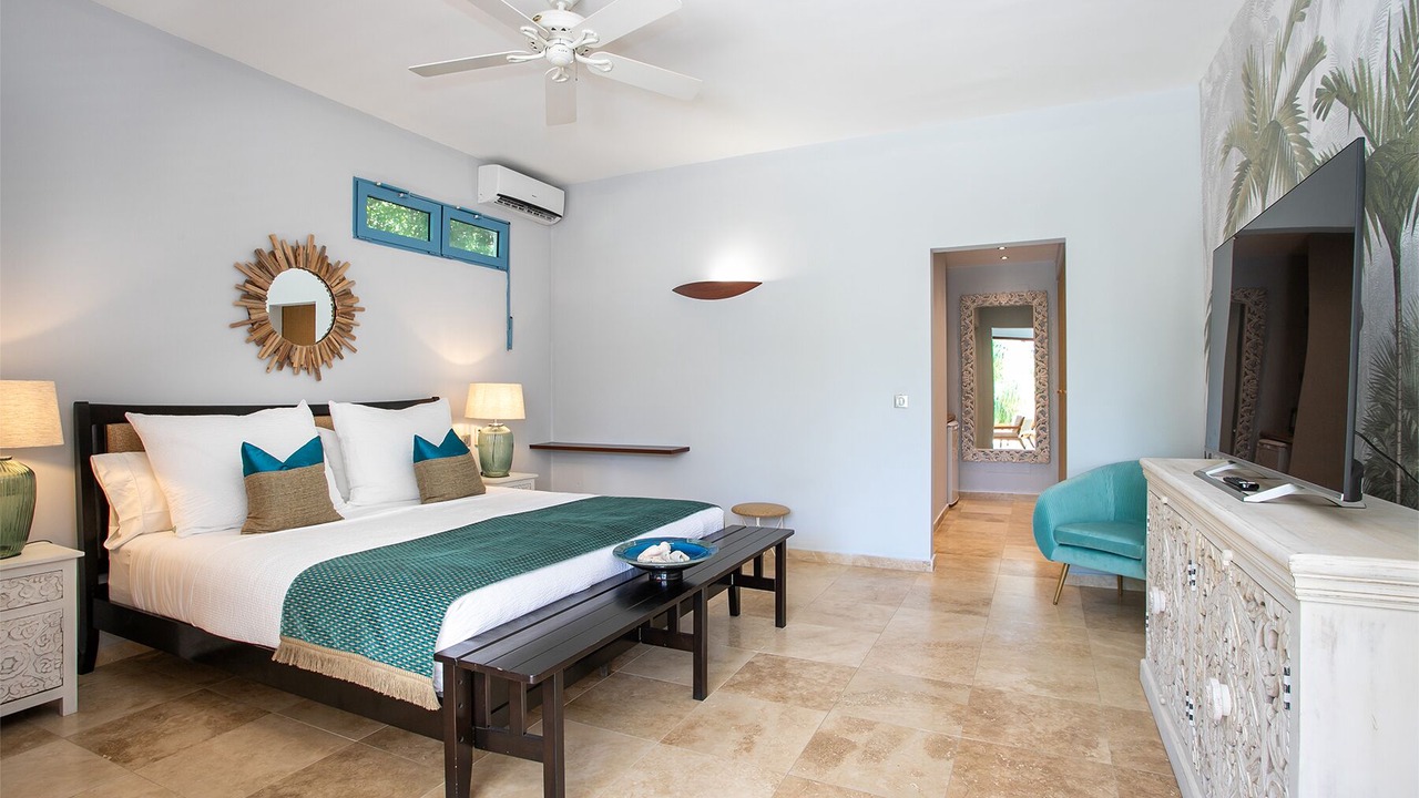 Photo of Bedroom in Plum Bay