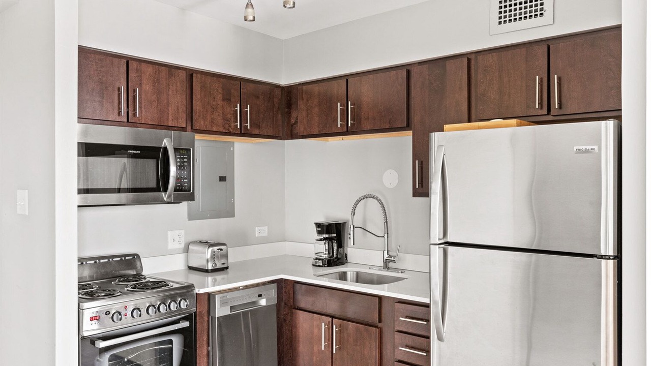 Photo of Kitchen in Edgewater Beach
