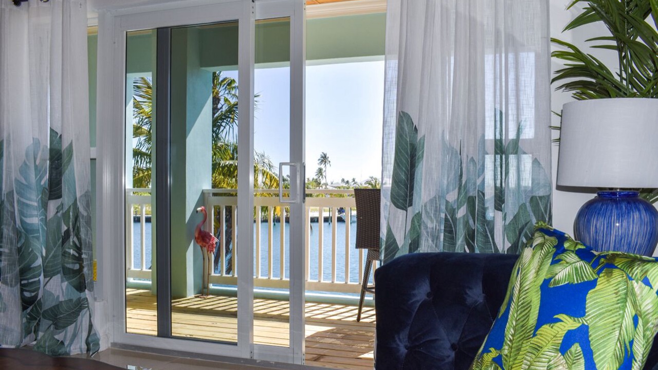 Photo of Livingroom in Treasure Cay