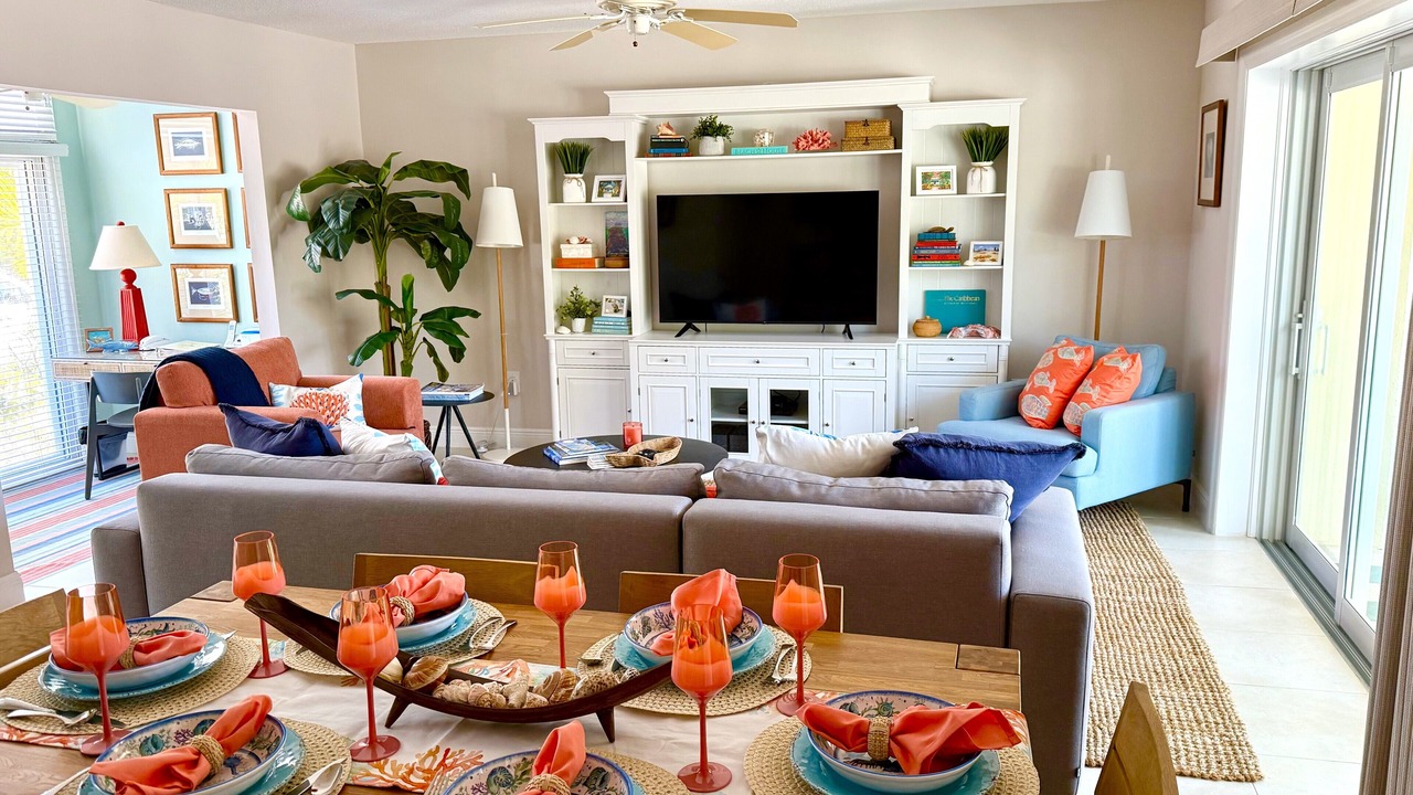 Photo of Livingroom in Rum Point