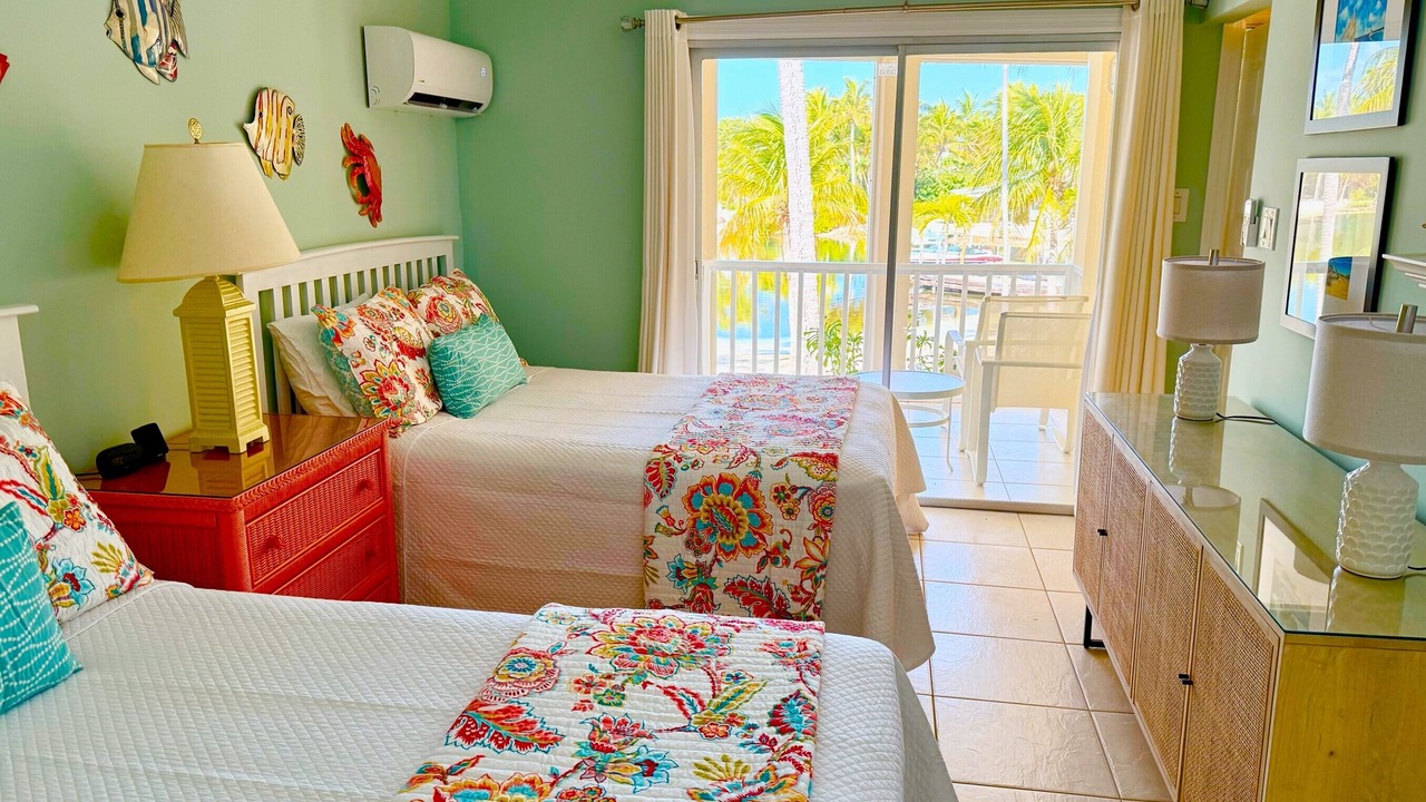 Photo of Bedroom in Rum Point