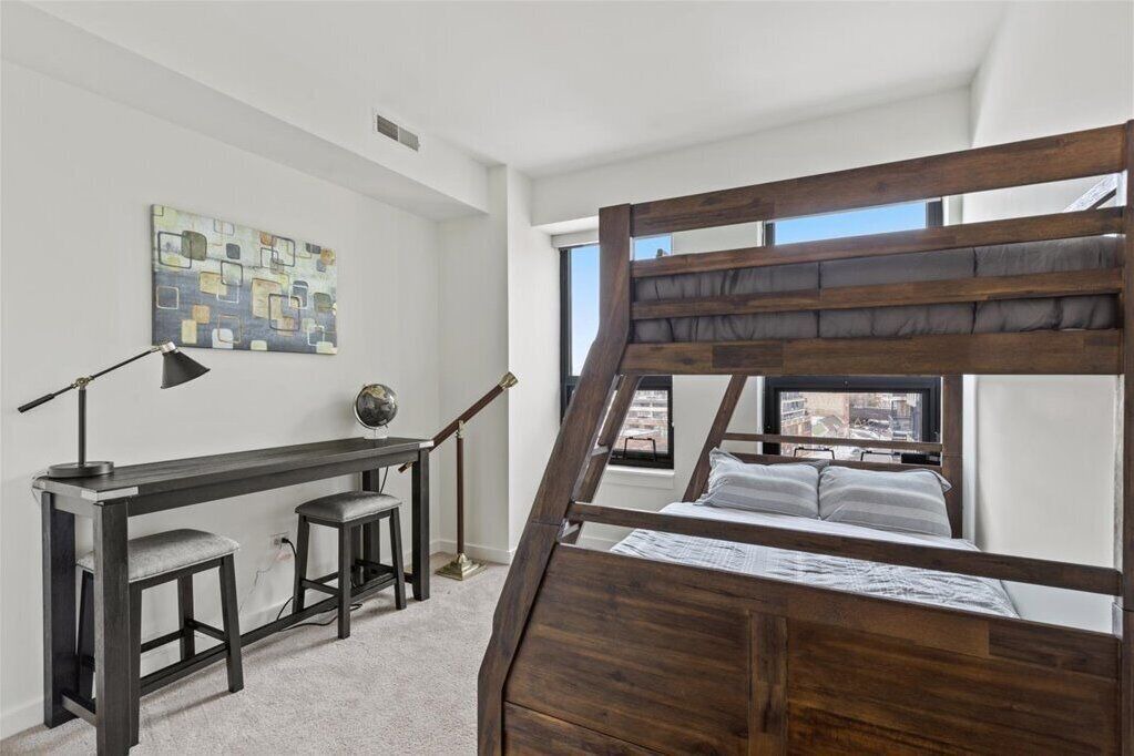 Photo of Bedroom in Evanston
