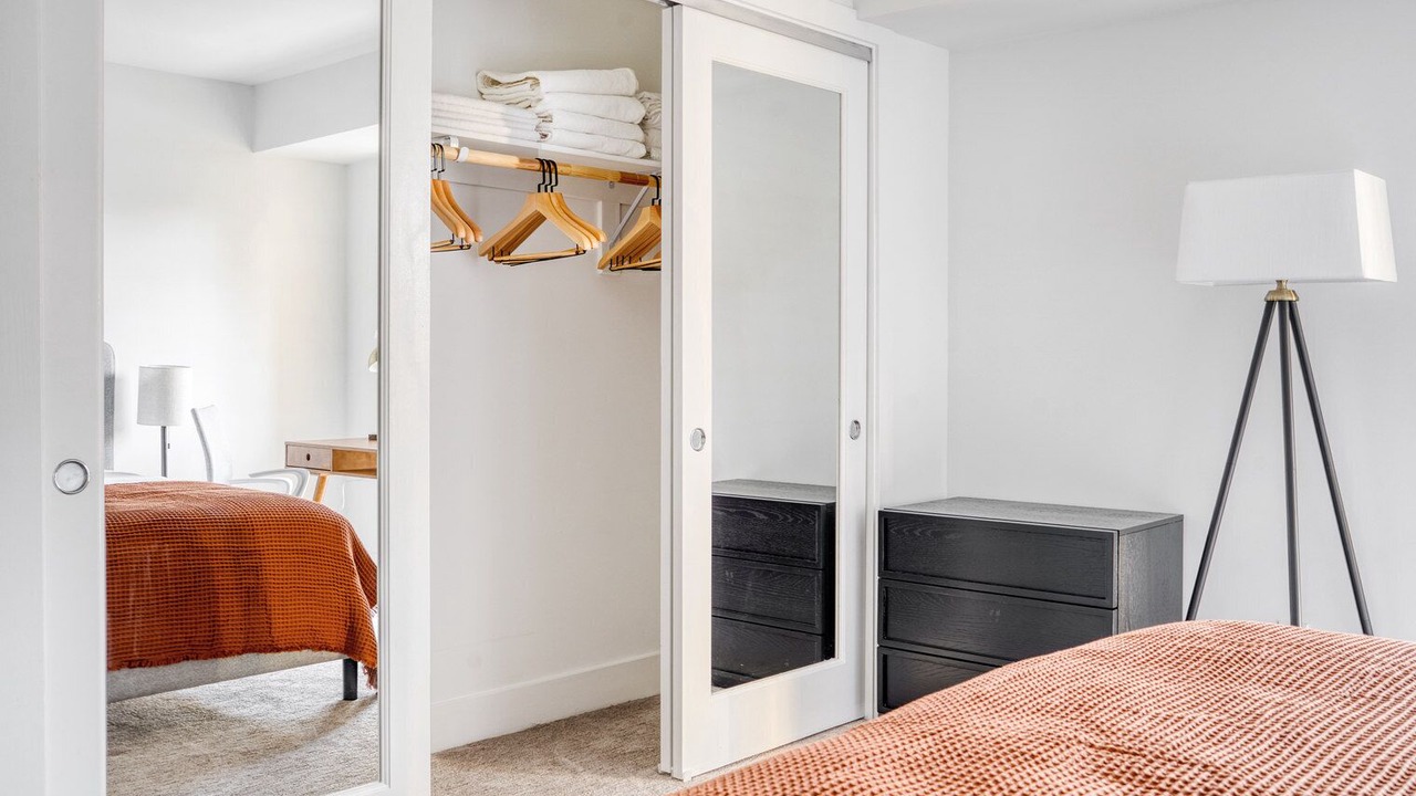 Photo of Bedroom in Sharon Heights
