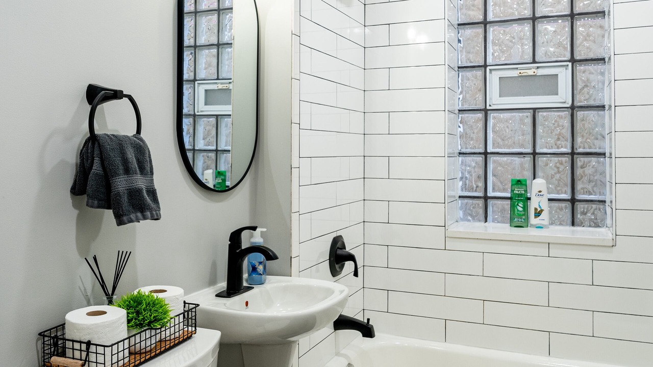 Photo of Bathroom in Avondale