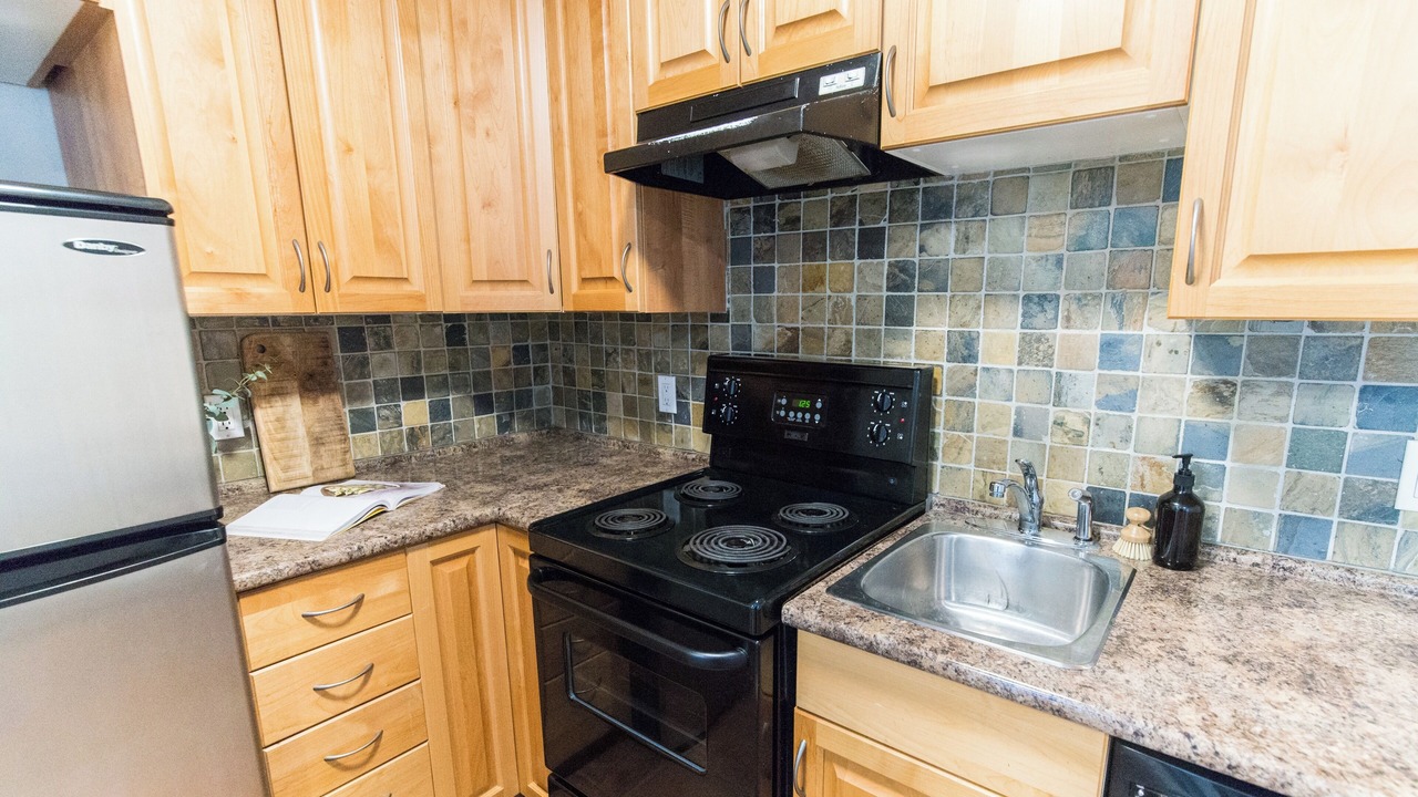 Photo of Kitchen in Whistler Creekside