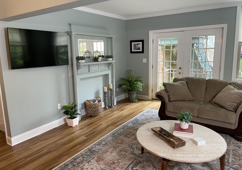 Photo of Livingroom in Chester Center