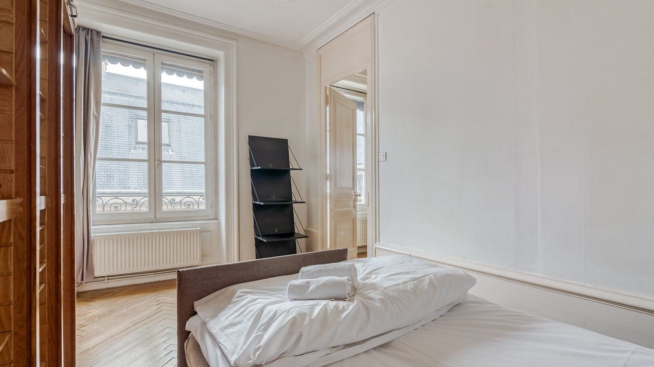Photo of Bedroom in Griffon - Royale