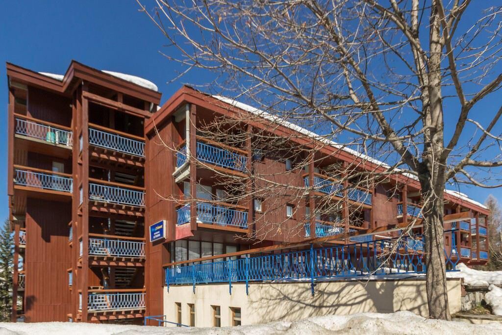 Photo of Outdoor in Arc-1800