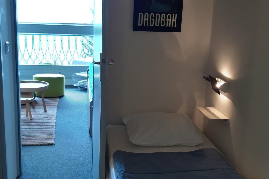 Photo of Bedroom in Arc-1800