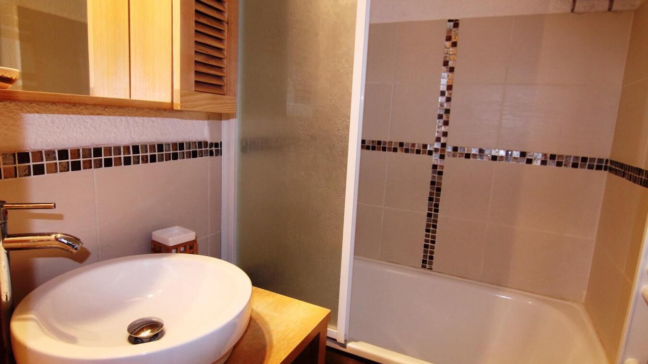 Photo of Bathroom in Eclose-Ouest