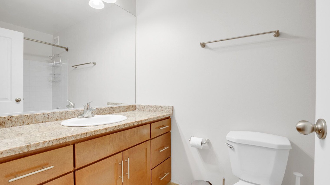 Photo of Bathroom in Streeterville