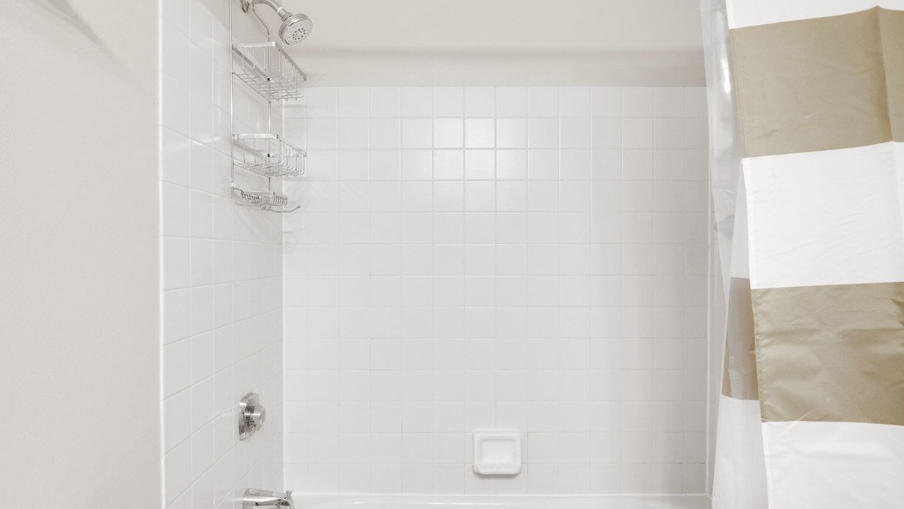 Photo of Bathroom in Streeterville