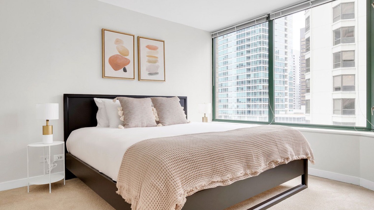 Photo of Bedroom in Streeterville