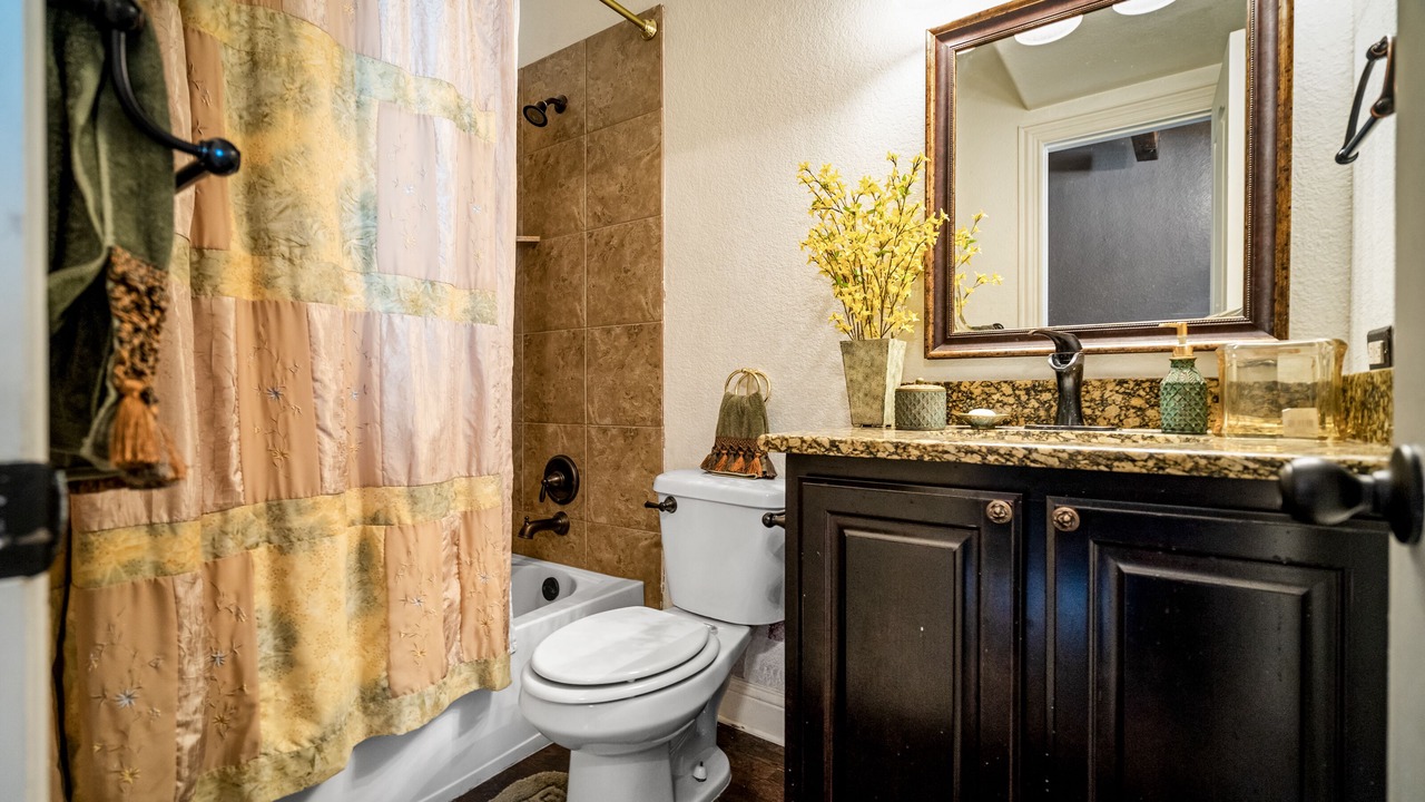 Photo of Bathroom in Legacy Park