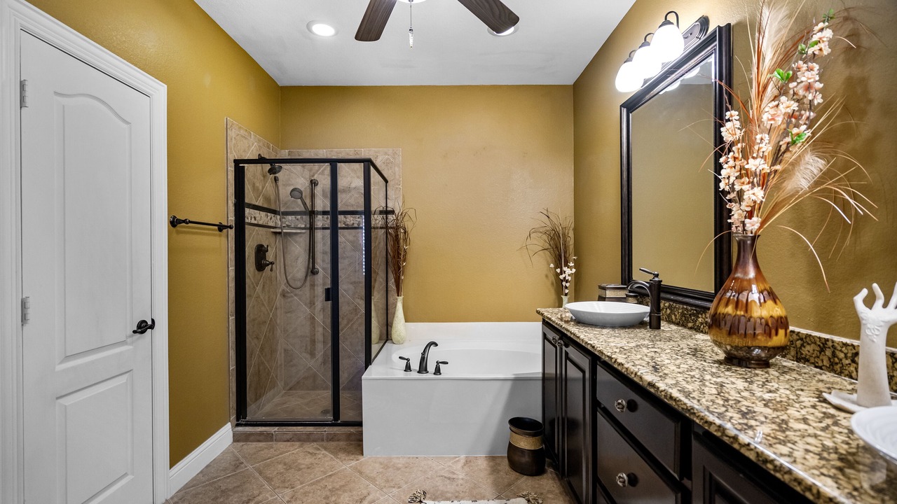 Photo of Bathroom in Legacy Park