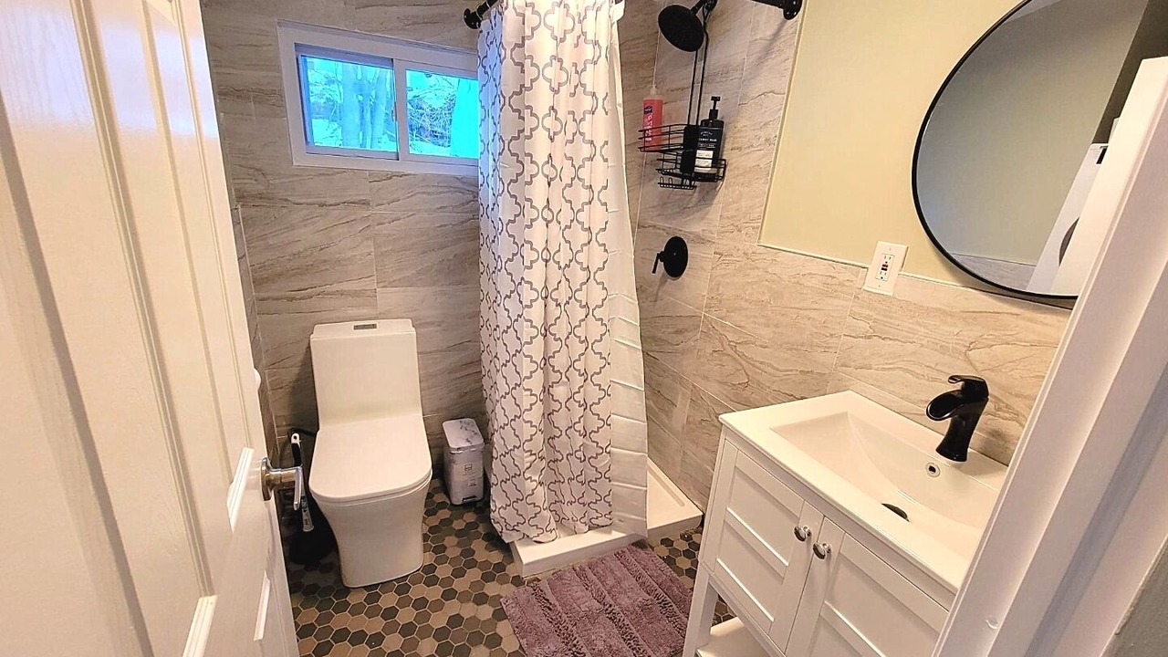 Photo of Bathroom in Hurleyville