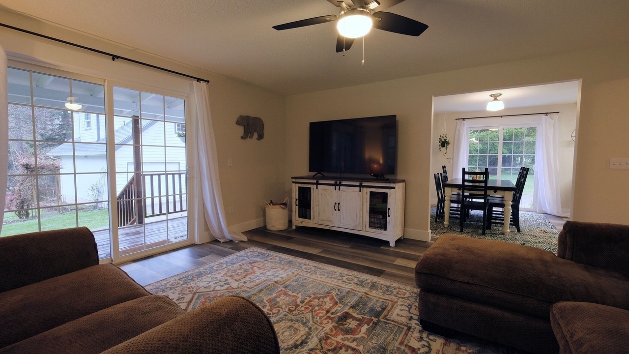 Photo of Livingroom in La Center