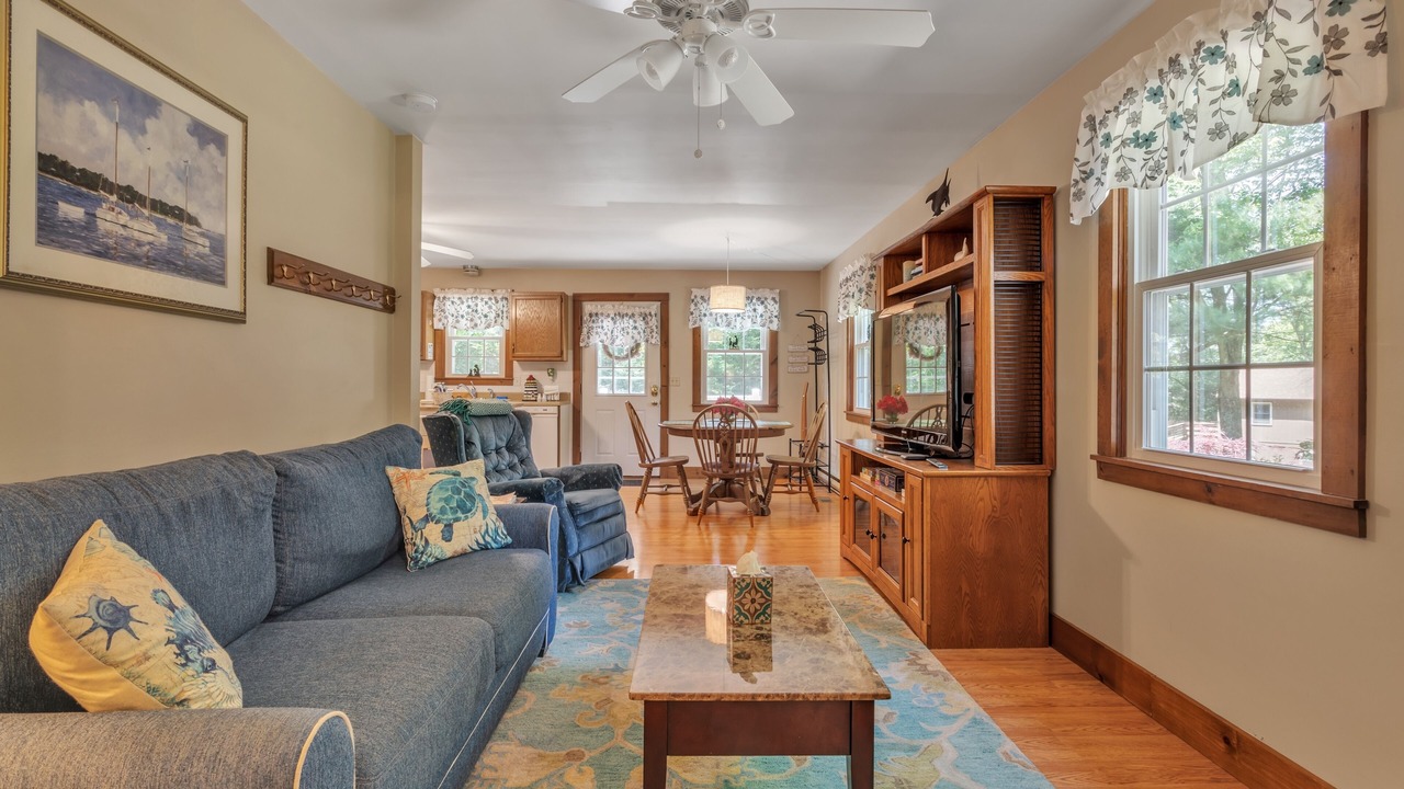 Photo of Bedroom in Old Mystic