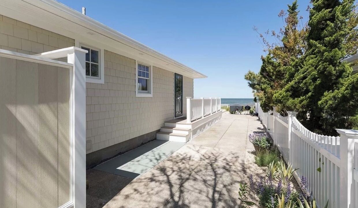 Photo of Patio Balcony in Mattituck