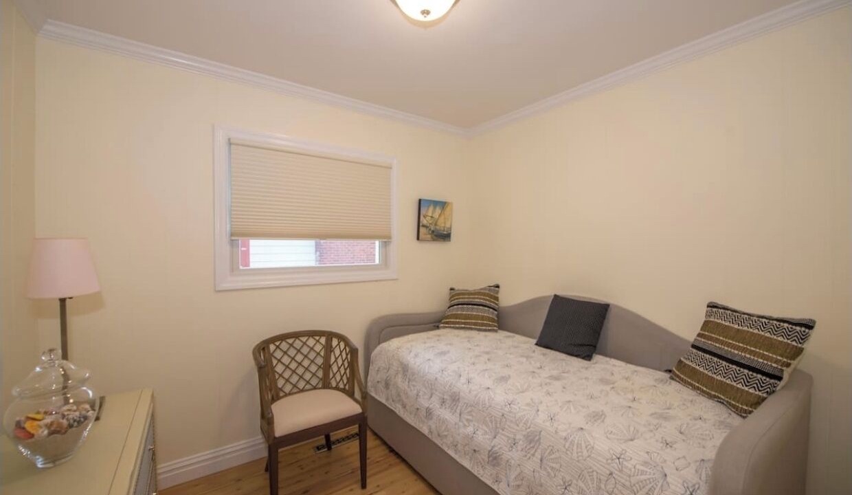 Photo of Bedroom in Mattituck