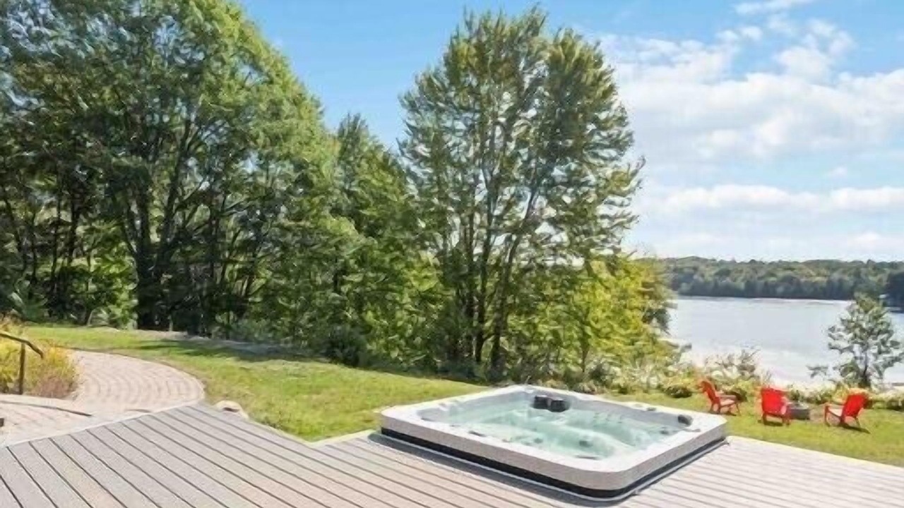 Photo of Patio Balcony in Rideau Lakes