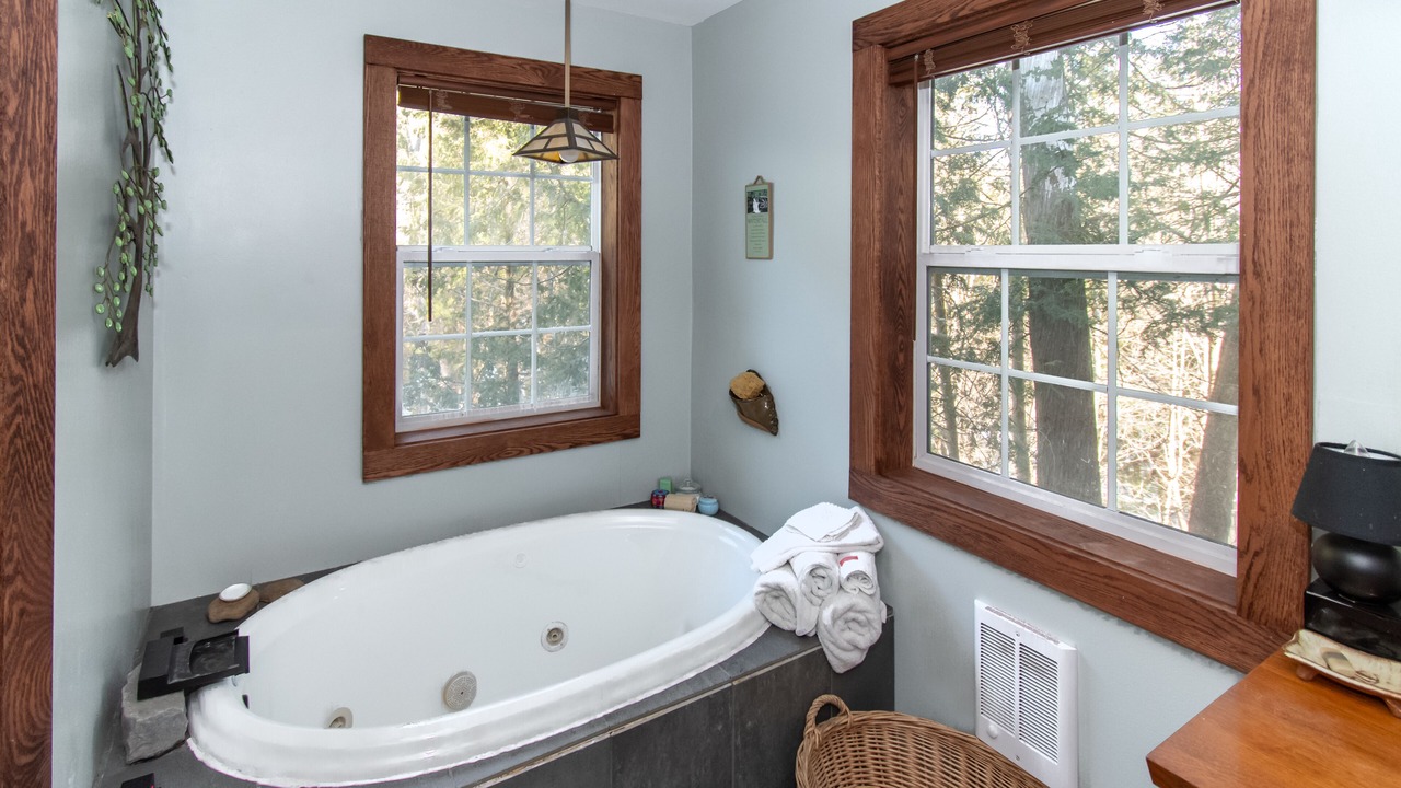 Photo of Bathroom in Munnsville