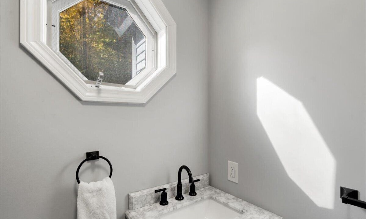 Photo of Bathroom in Stratton and Bromley Ski Areas