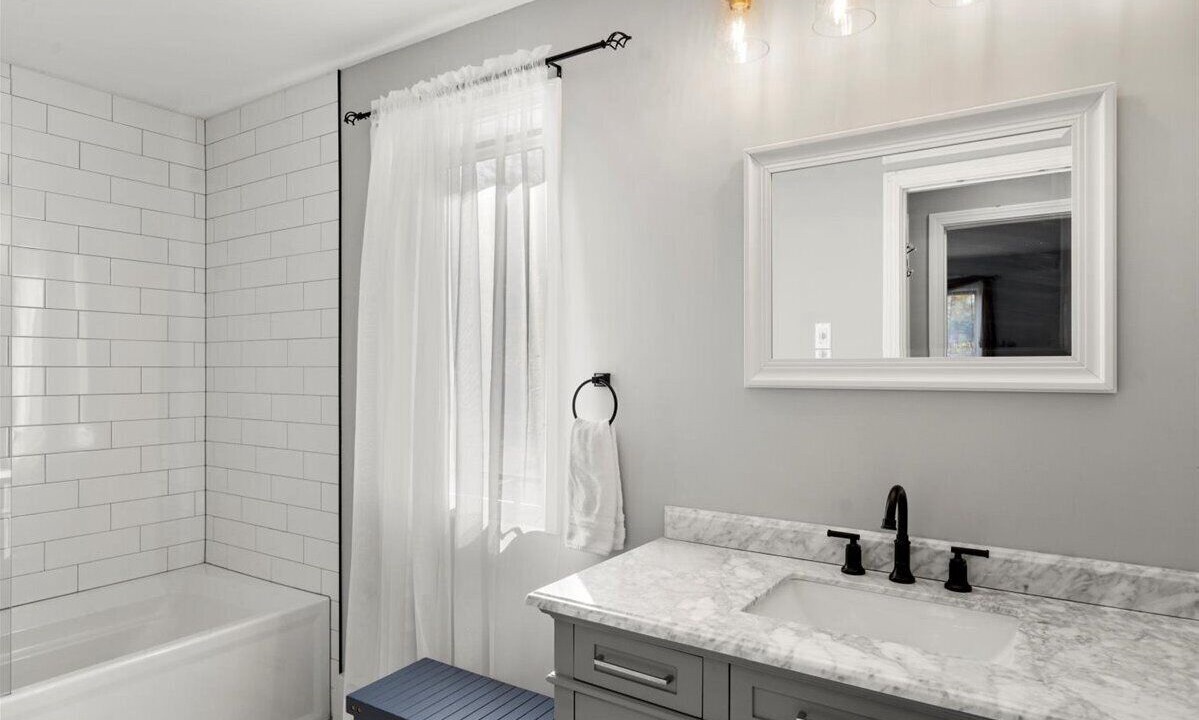 Photo of Bathroom in Stratton and Bromley Ski Areas