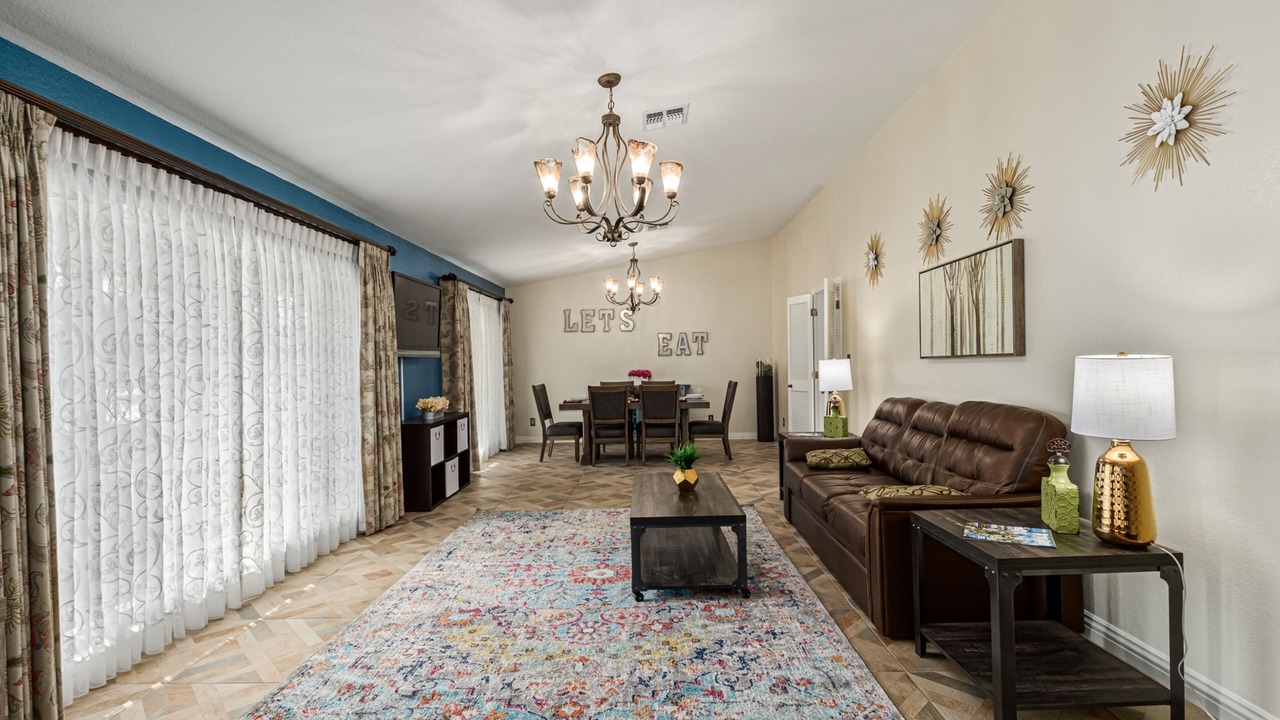 Photo of Livingroom in Glendale