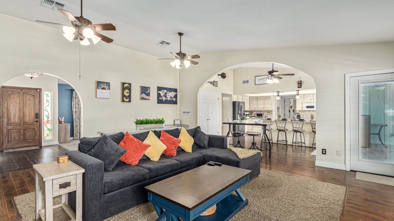 Photo of Livingroom in Glendale